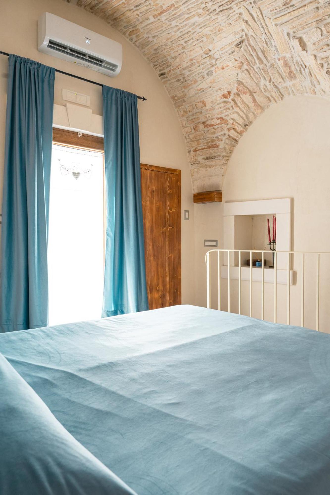 Pietra Antica, Old Town Bnb, Apartment Martina Franca Esterno foto